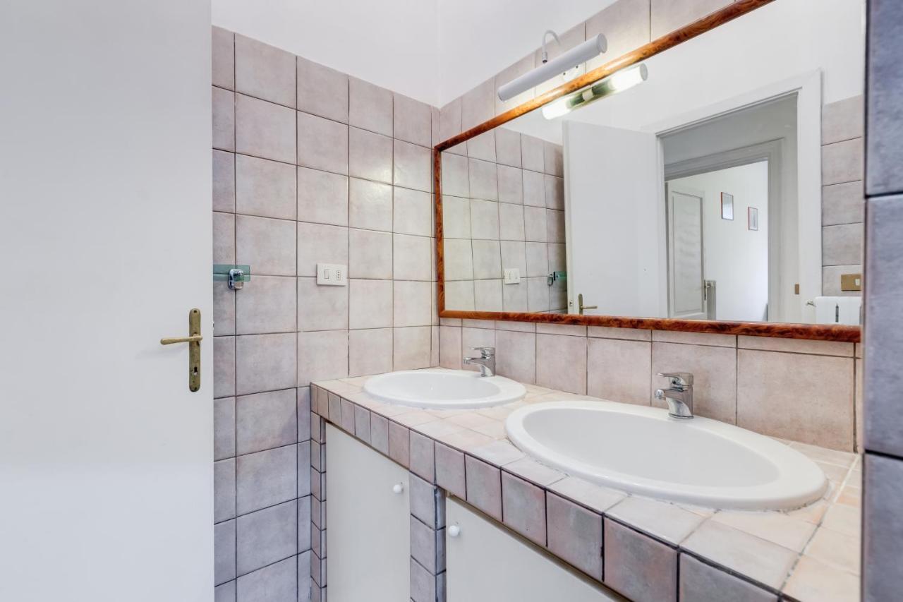Stanze Con Bagno Privato, Wi-fi, Vicino Al Vaticano Privat bolig